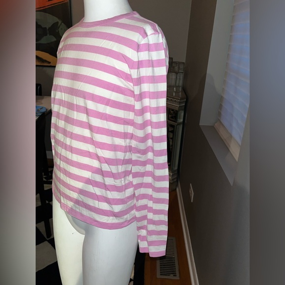 Two long sleeve forever 21 shirts. Girls Size 13/14. - Picture 4 of 13